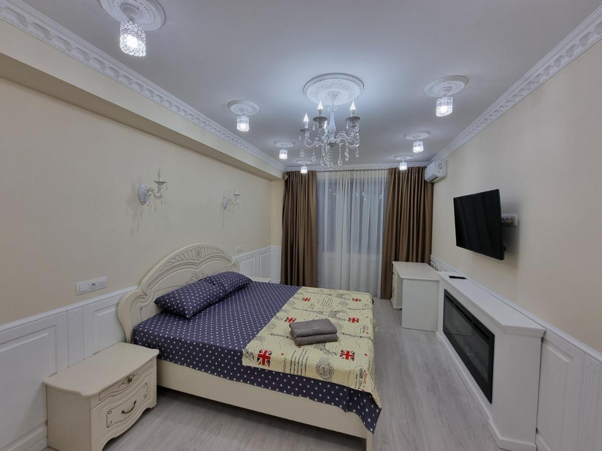 Business Class Apartments In The City Center Kisinyov Kültér fotó